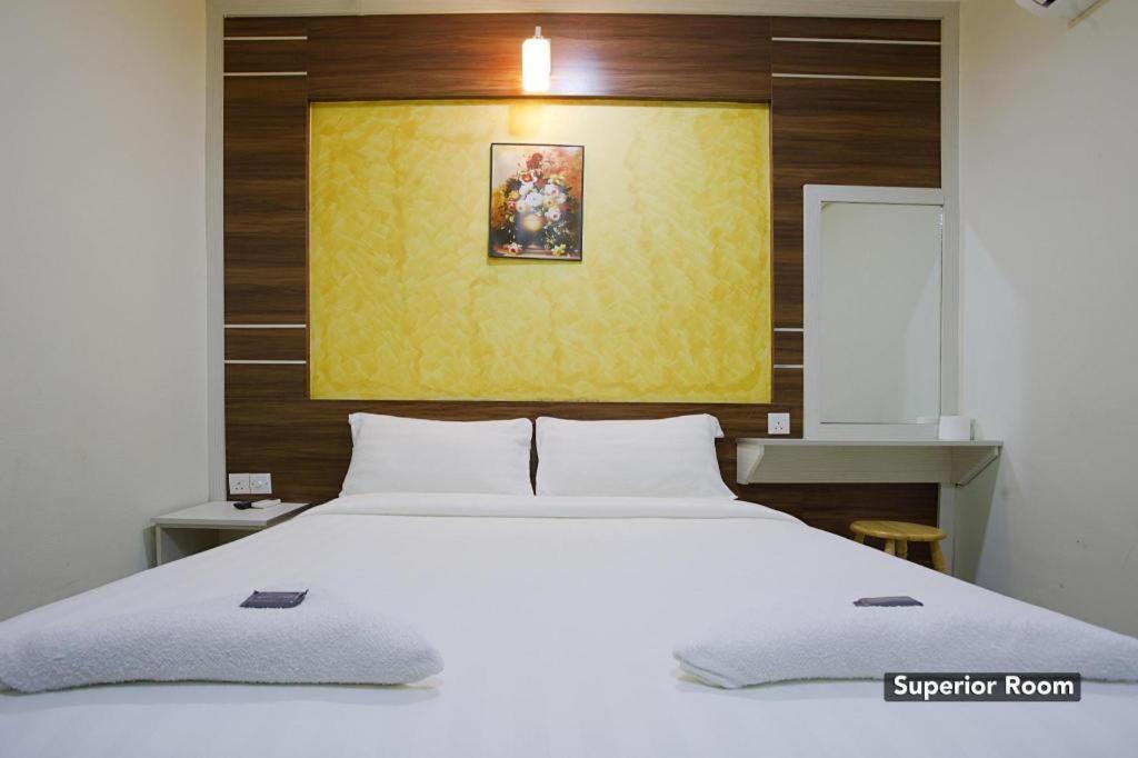 Golden Night Hotel Subang Jaya Ngoại thất bức ảnh