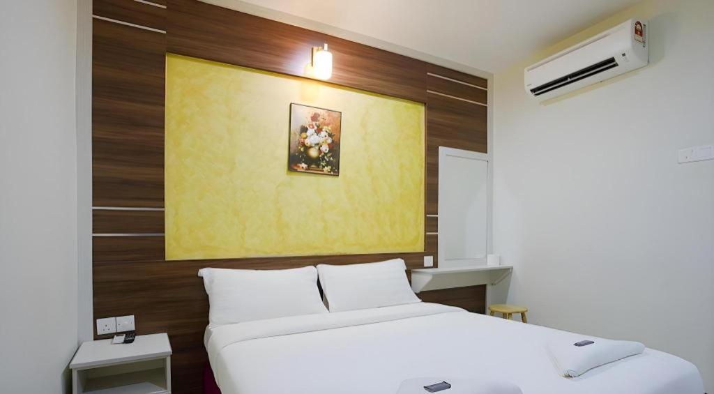 Golden Night Hotel Subang Jaya Ngoại thất bức ảnh