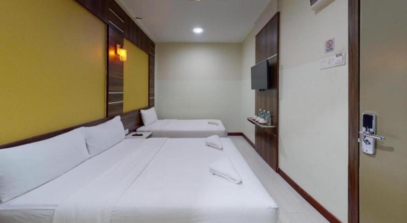 Golden Night Hotel Subang Jaya Ngoại thất bức ảnh