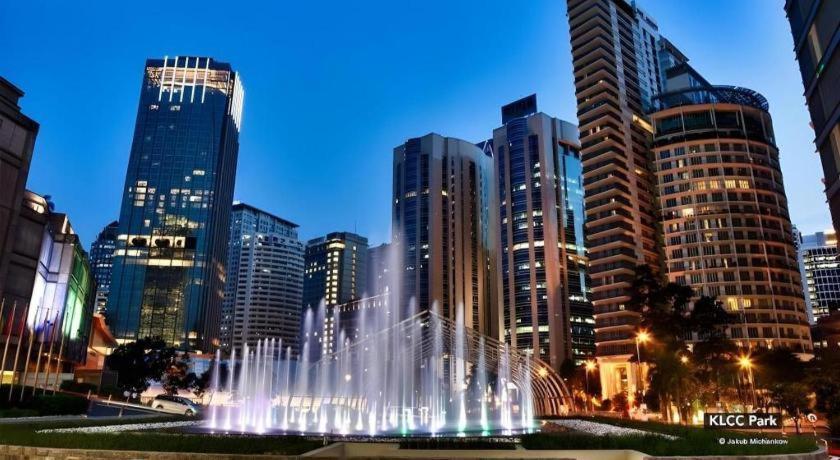 Golden Night Hotel Subang Jaya Ngoại thất bức ảnh