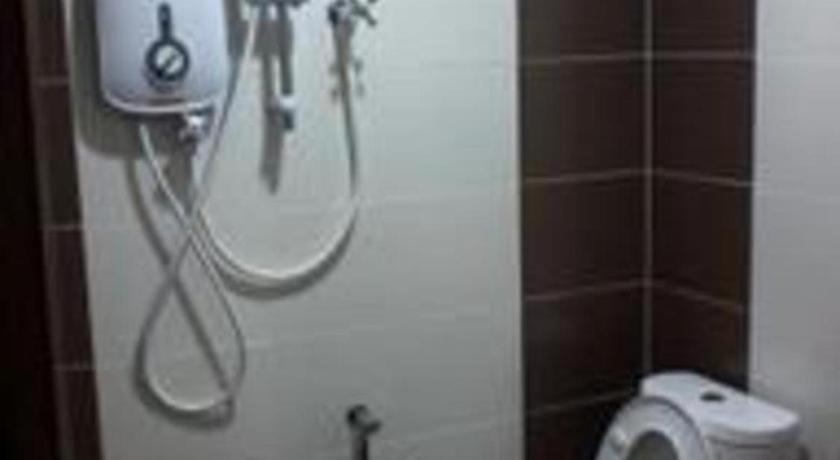 Golden Night Hotel Subang Jaya Ngoại thất bức ảnh