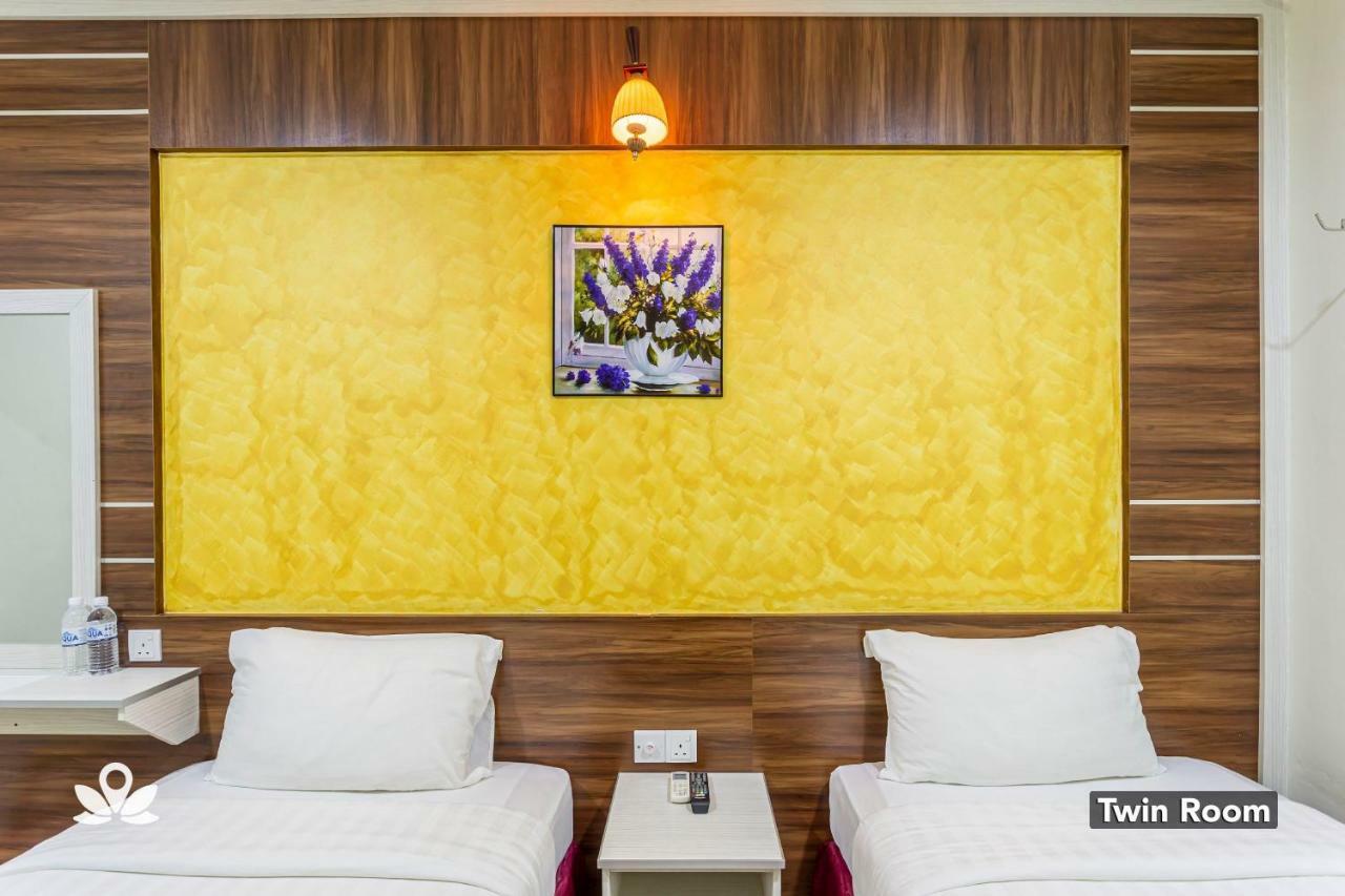 Golden Night Hotel Subang Jaya Ngoại thất bức ảnh